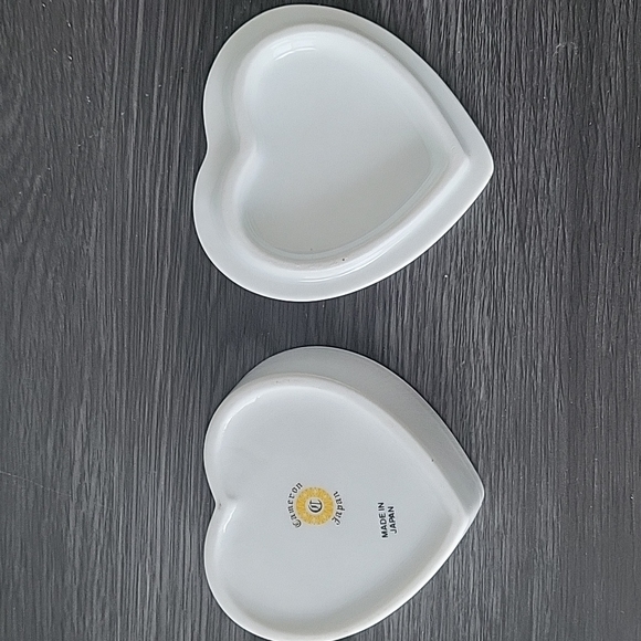 Heart shaped box - Picture 4 of 4